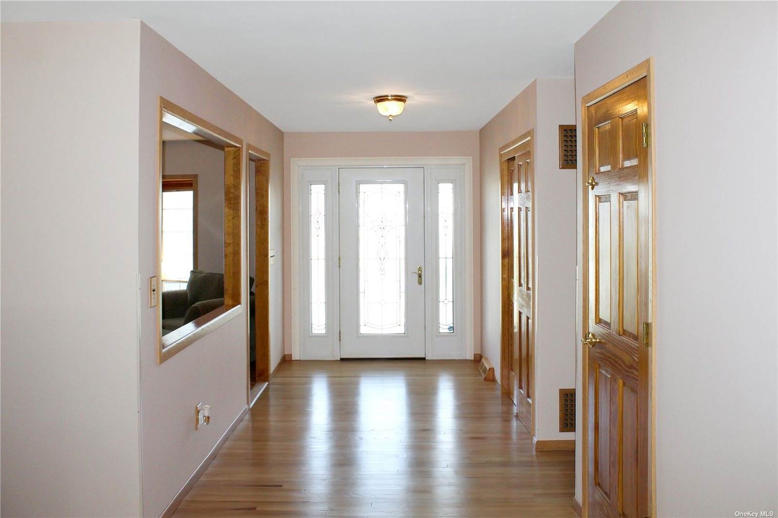 1336 Herzel Boulevard, West Babylon, NY 11704