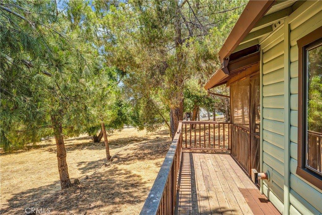 16609 Greenridge Road, Hidden Valley Lake, CA 95467