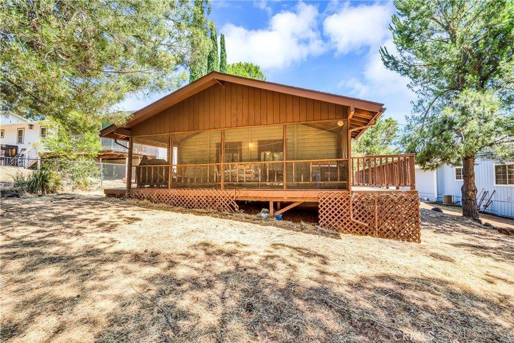 16609 Greenridge Road, Hidden Valley Lake, CA 95467