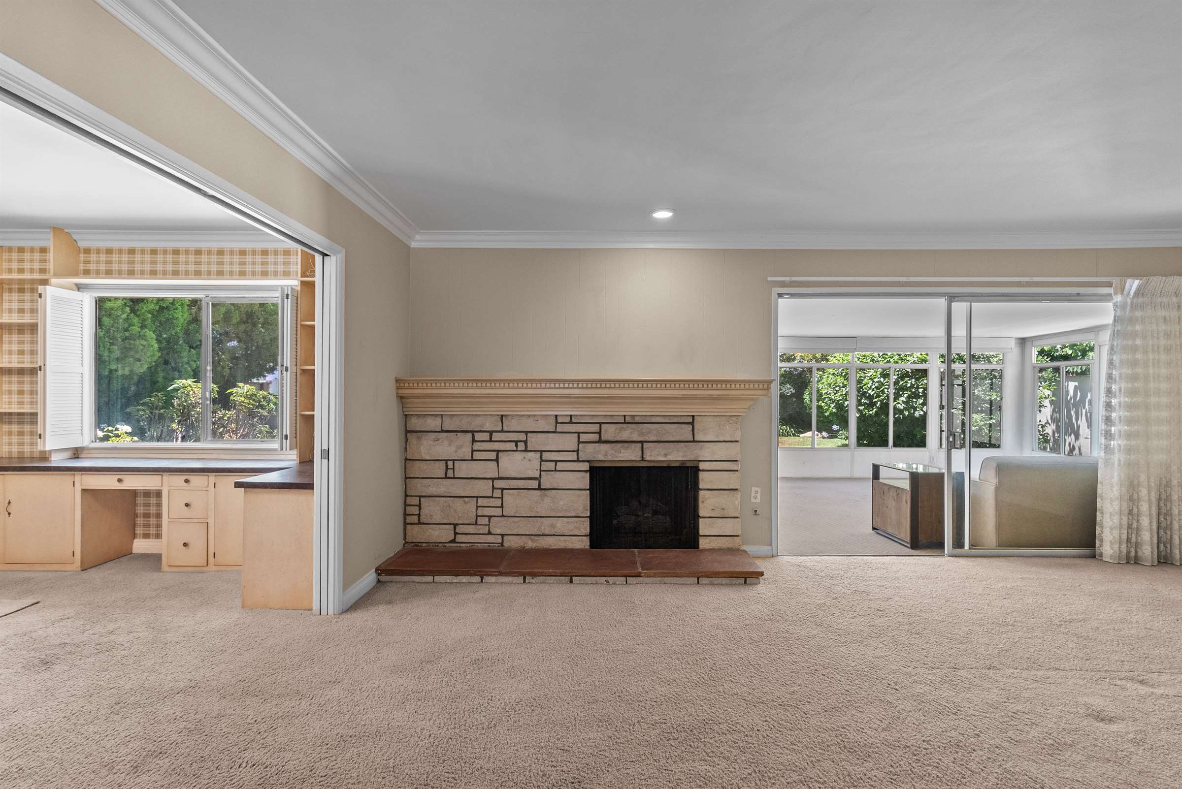 9521 Geyser Avenue, Northridge, CA 91324