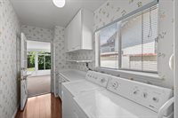 9521 Geyser Avenue, Northridge, CA 91324