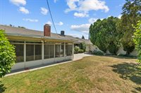9521 Geyser Avenue, Northridge, CA 91324