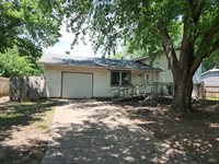 508 E Helbert St, Mulvane, KS 67110