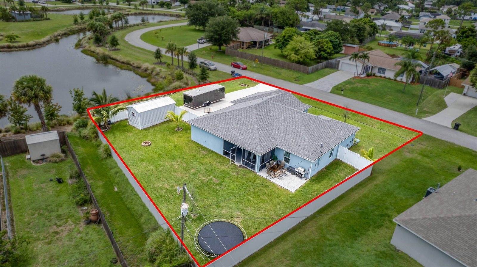 470 NW Concord Drive, Port Saint Lucie, FL 34983