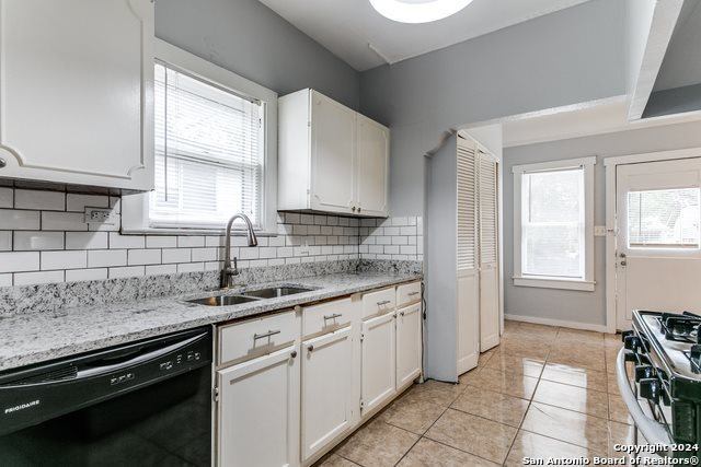 551 West Highland Blvd, San Antonio, TX 78210