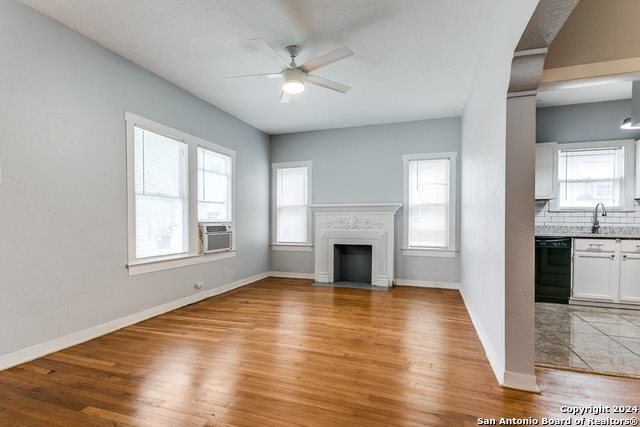 551 West Highland Blvd, San Antonio, TX 78210