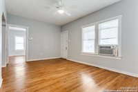 551 West Highland Blvd, San Antonio, TX 78210