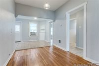 551 West Highland Blvd, San Antonio, TX 78210