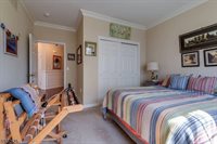 28 Zachary Way, Mount Arlington, NJ 07856