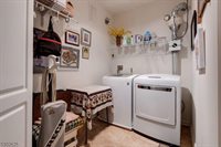 28 Zachary Way, Mount Arlington, NJ 07856