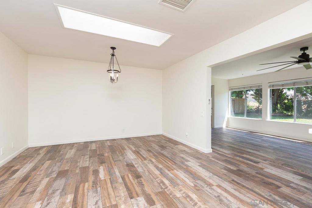 4804 Royal Greens Pl, San Diego, CA 92117