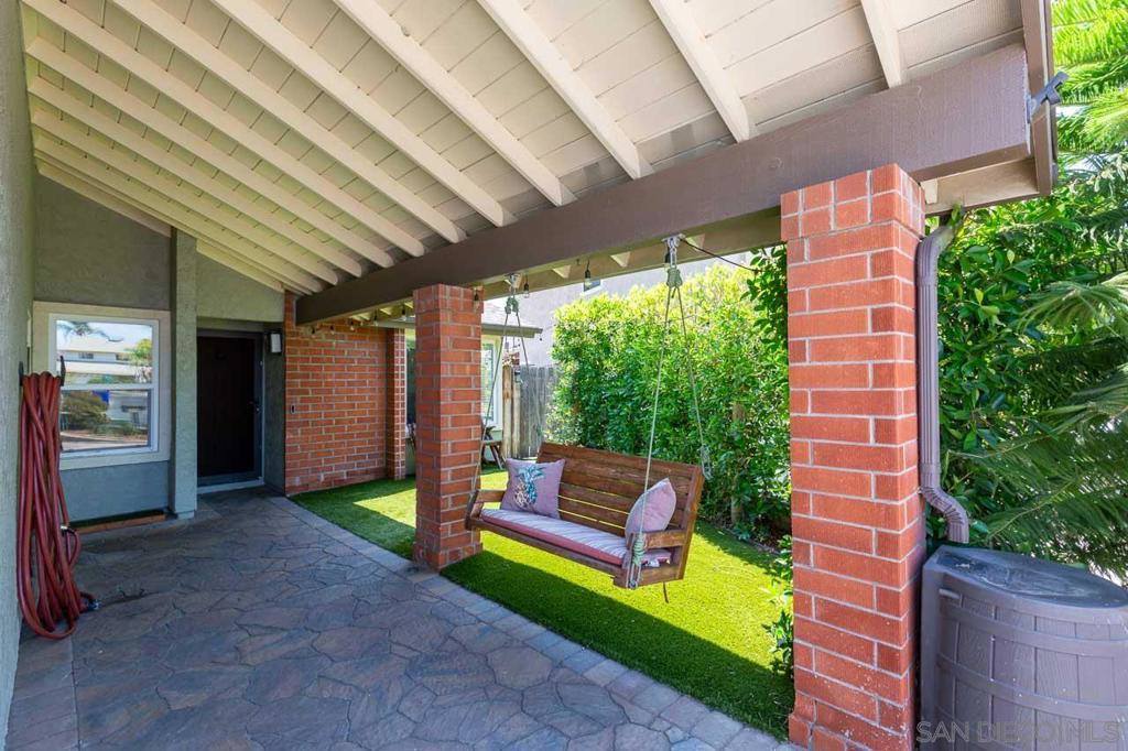 4804 Royal Greens Pl, San Diego, CA 92117