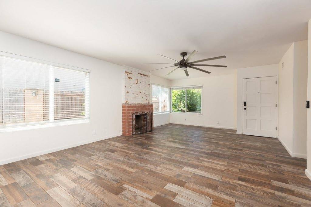 4804 Royal Greens Pl, San Diego, CA 92117