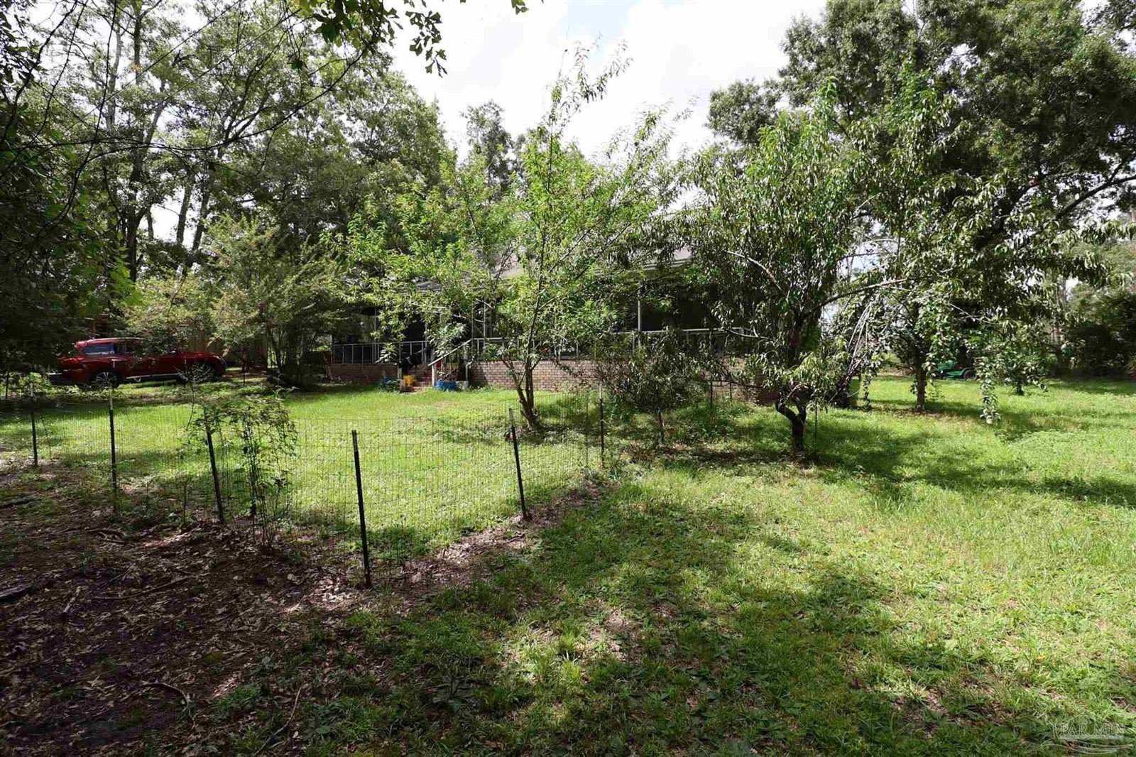 6292 Molino Rd, Molino, FL 32577