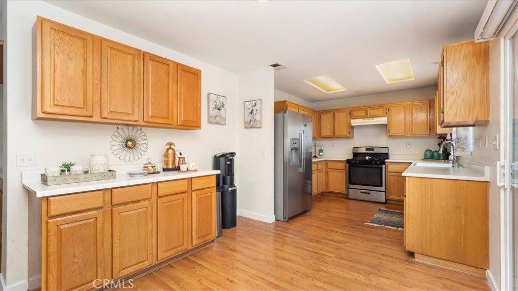 13461 Bella Pine Road, Victorville, CA 92392