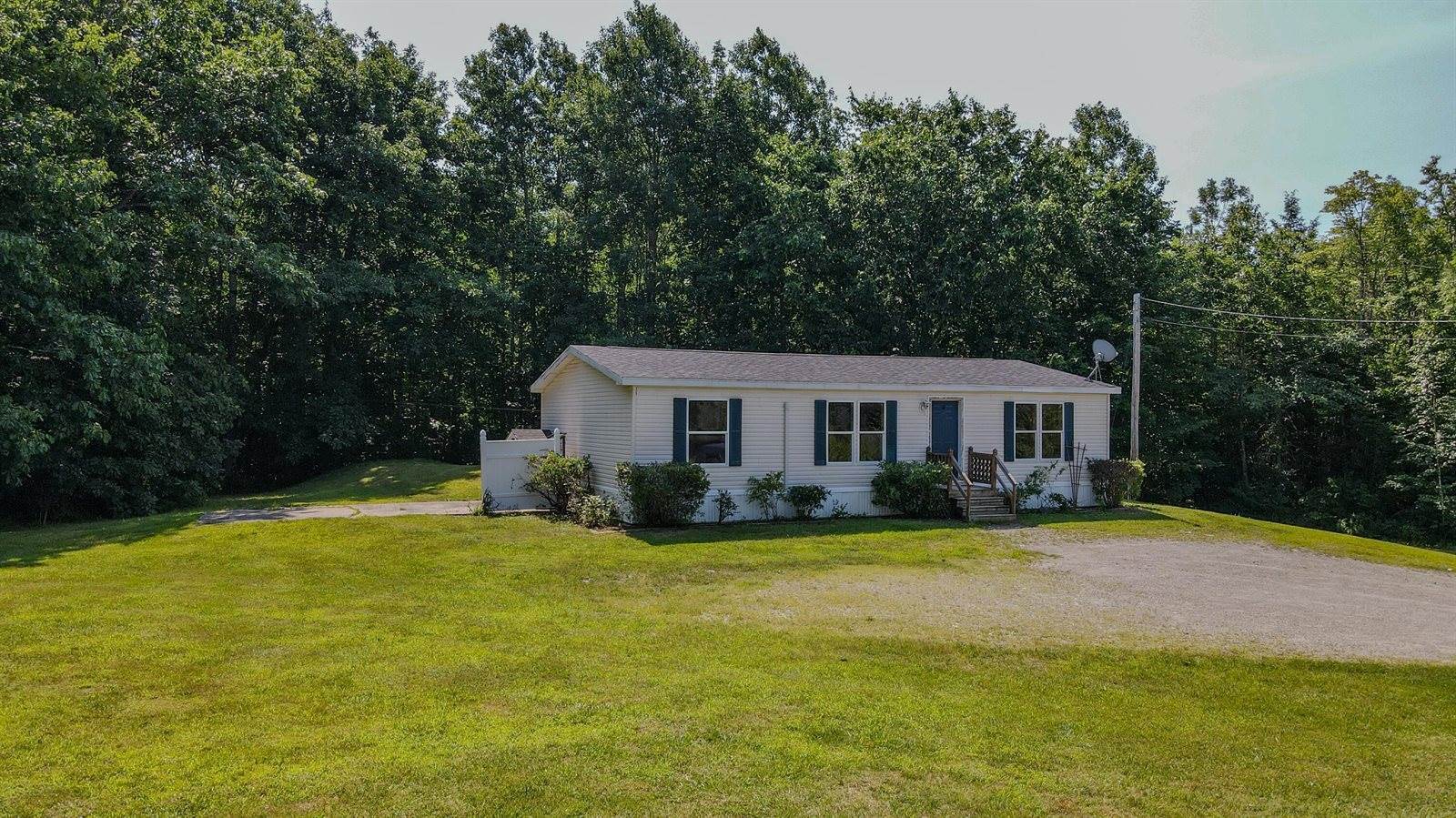 443 Bog Road, Hermon, ME 04401