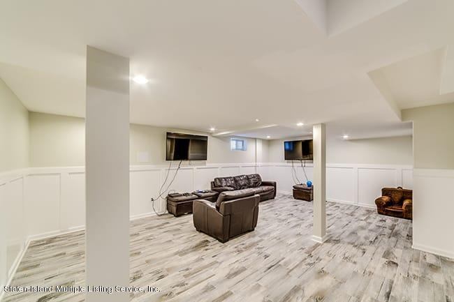 28 Juni Court, Staten Island, NY 10314