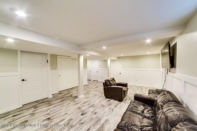 28 Juni Court, Staten Island, NY 10314