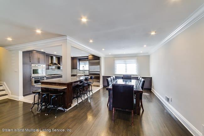 28 Juni Court, Staten Island, NY 10314