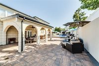 28 Juni Court, Staten Island, NY 10314