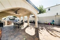 28 Juni Court, Staten Island, NY 10314