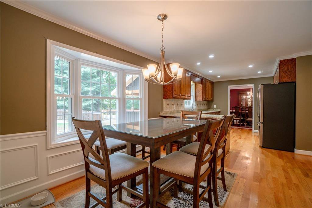 5929 Woodfield Drive, Kernersville, NC 27284