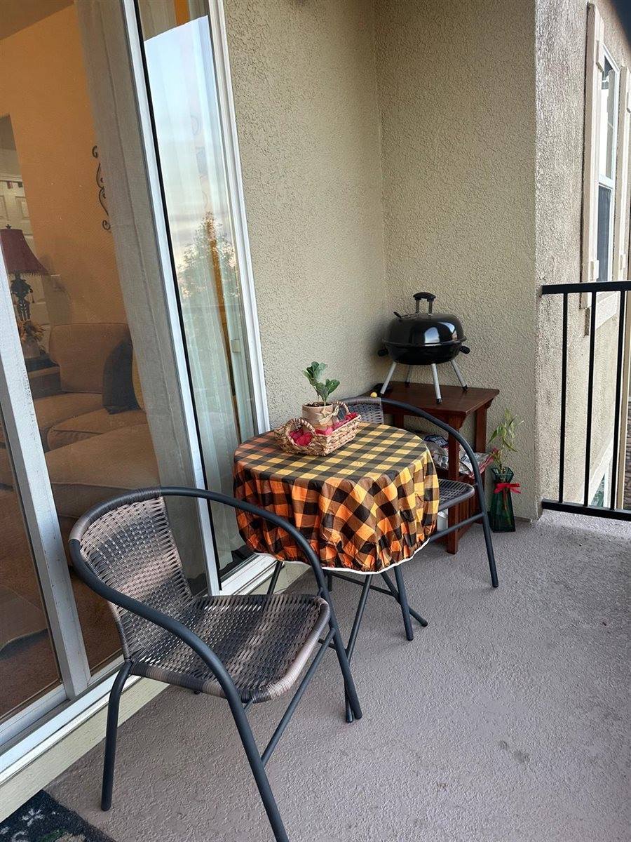 1240 Whitney Ranch Parkway, Rocklin, CA 95765