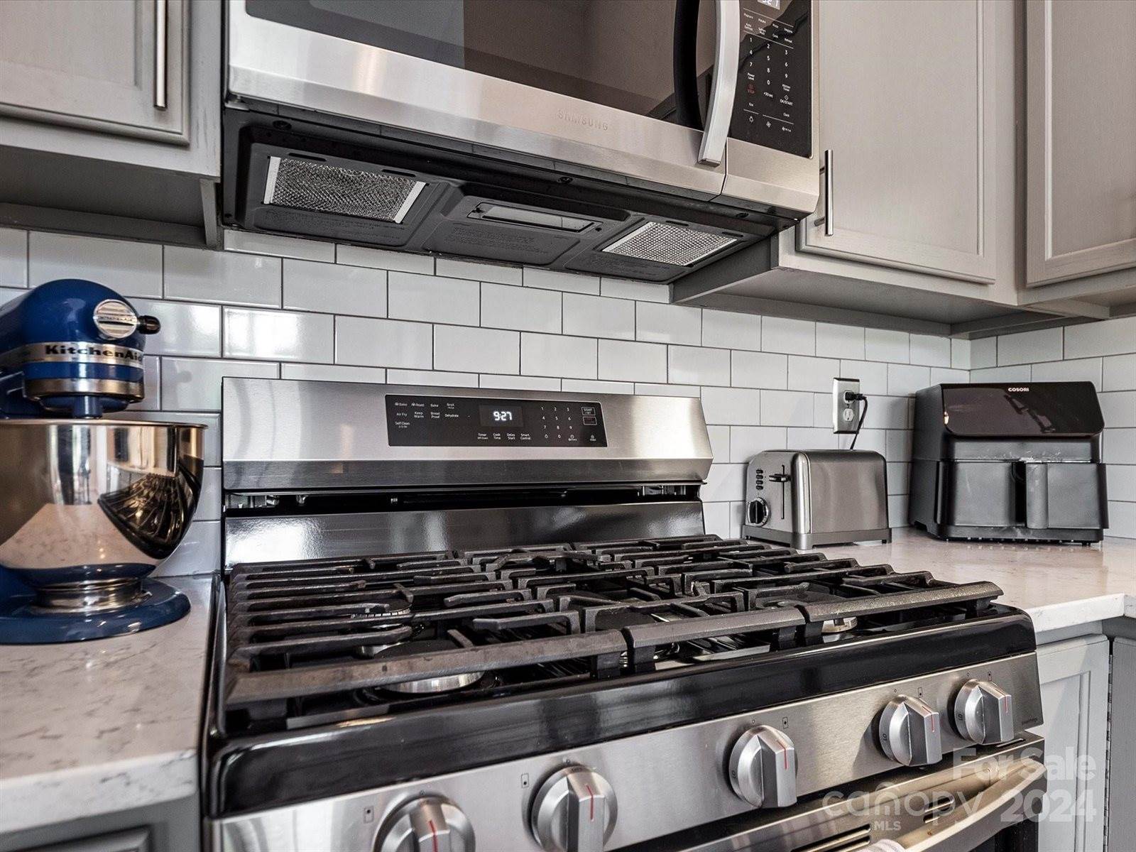 108 Arbridge Court, Mount Holly, NC 28120