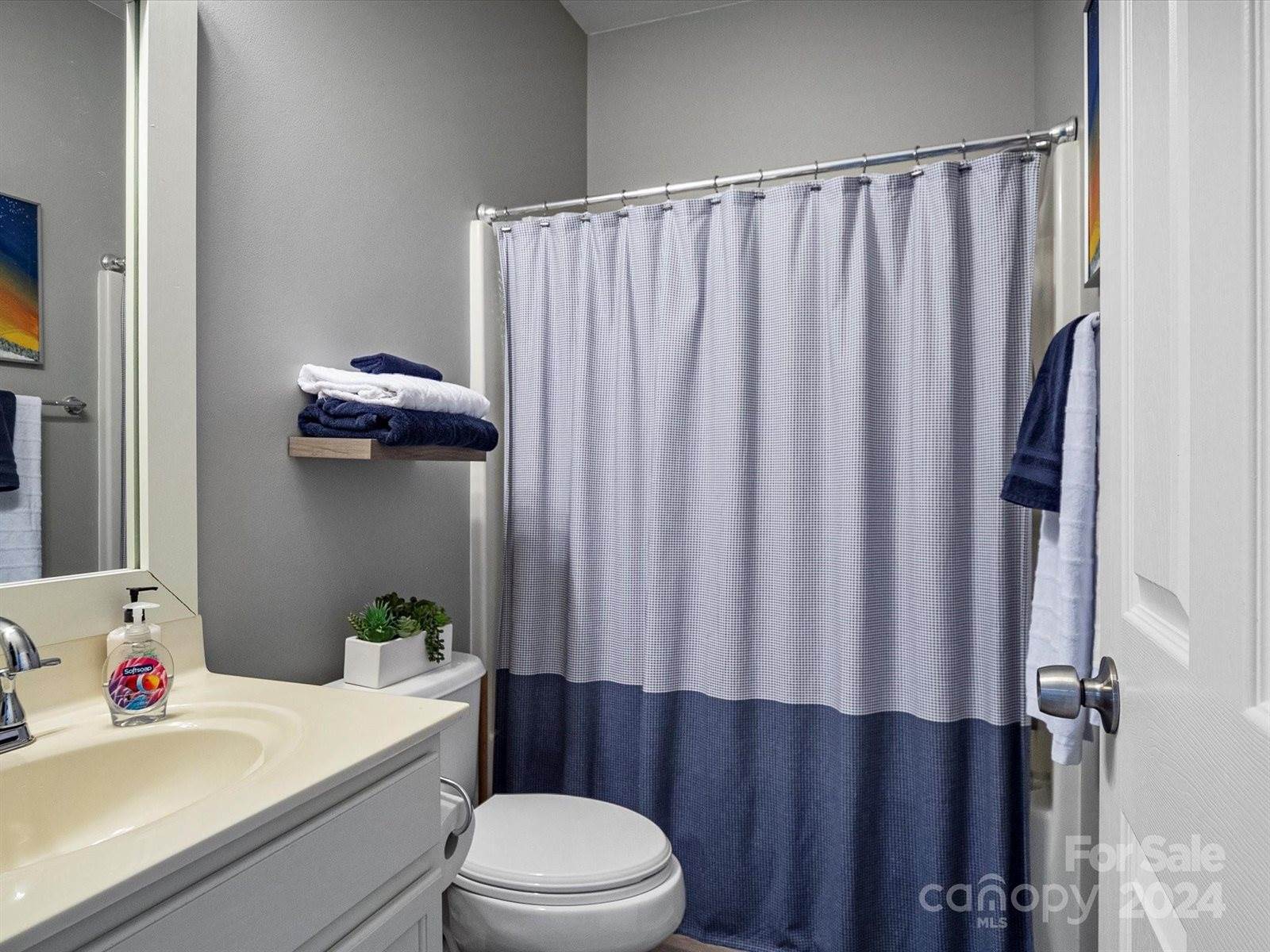 108 Arbridge Court, Mount Holly, NC 28120