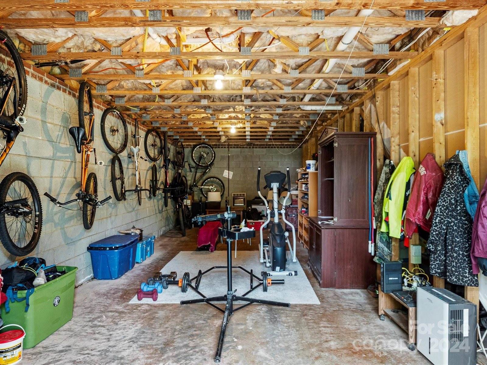 108 Arbridge Court, Mount Holly, NC 28120