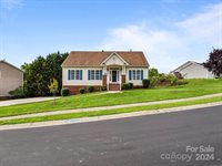108 Arbridge Court, Mount Holly, NC 28120