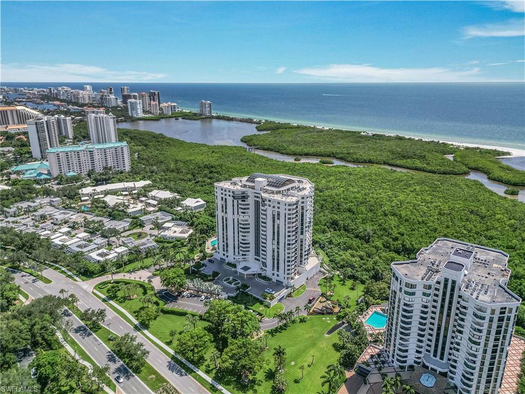 6001 Pelican Bay Blvd, #102, Naples, FL 34108