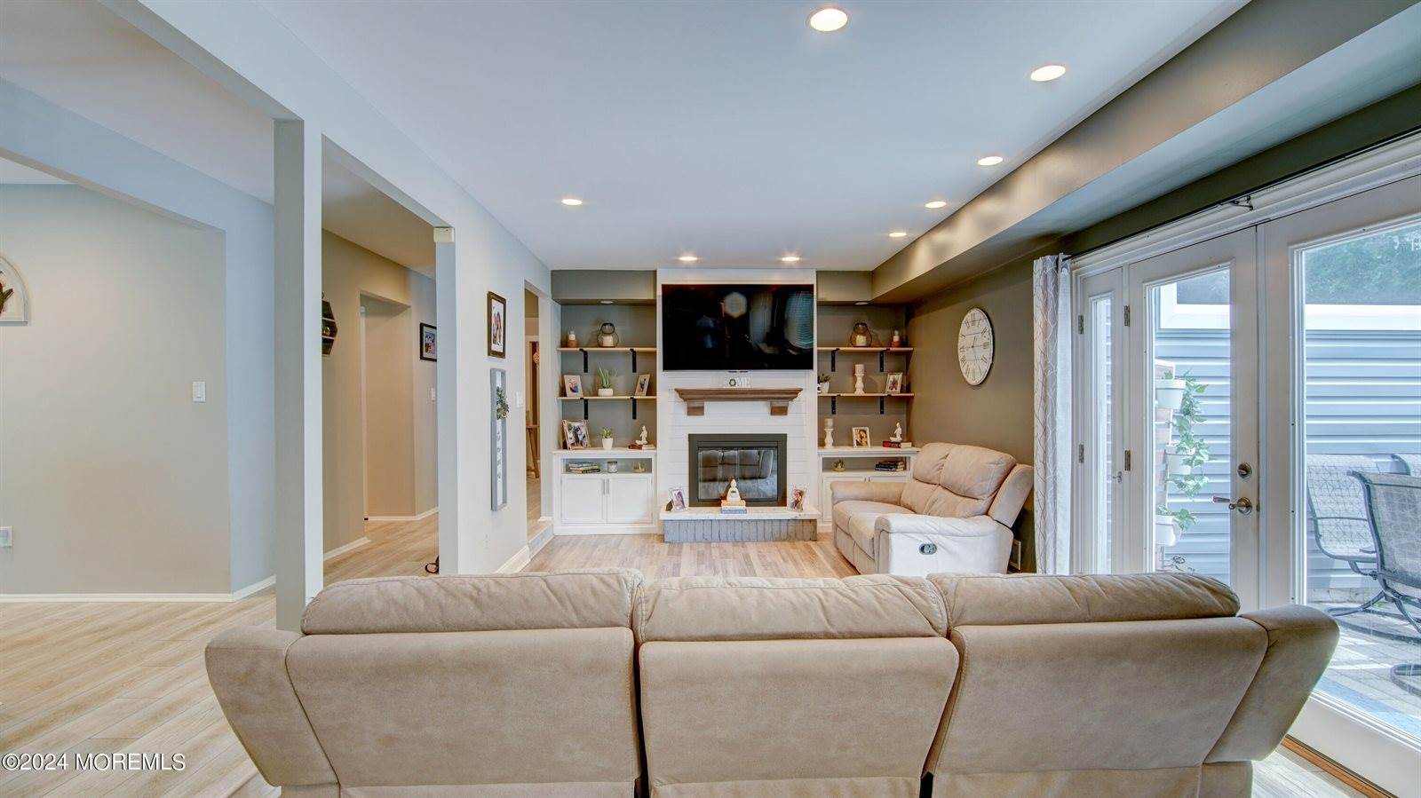 125 Sunnybrook Drive, Freehold, NJ 07728