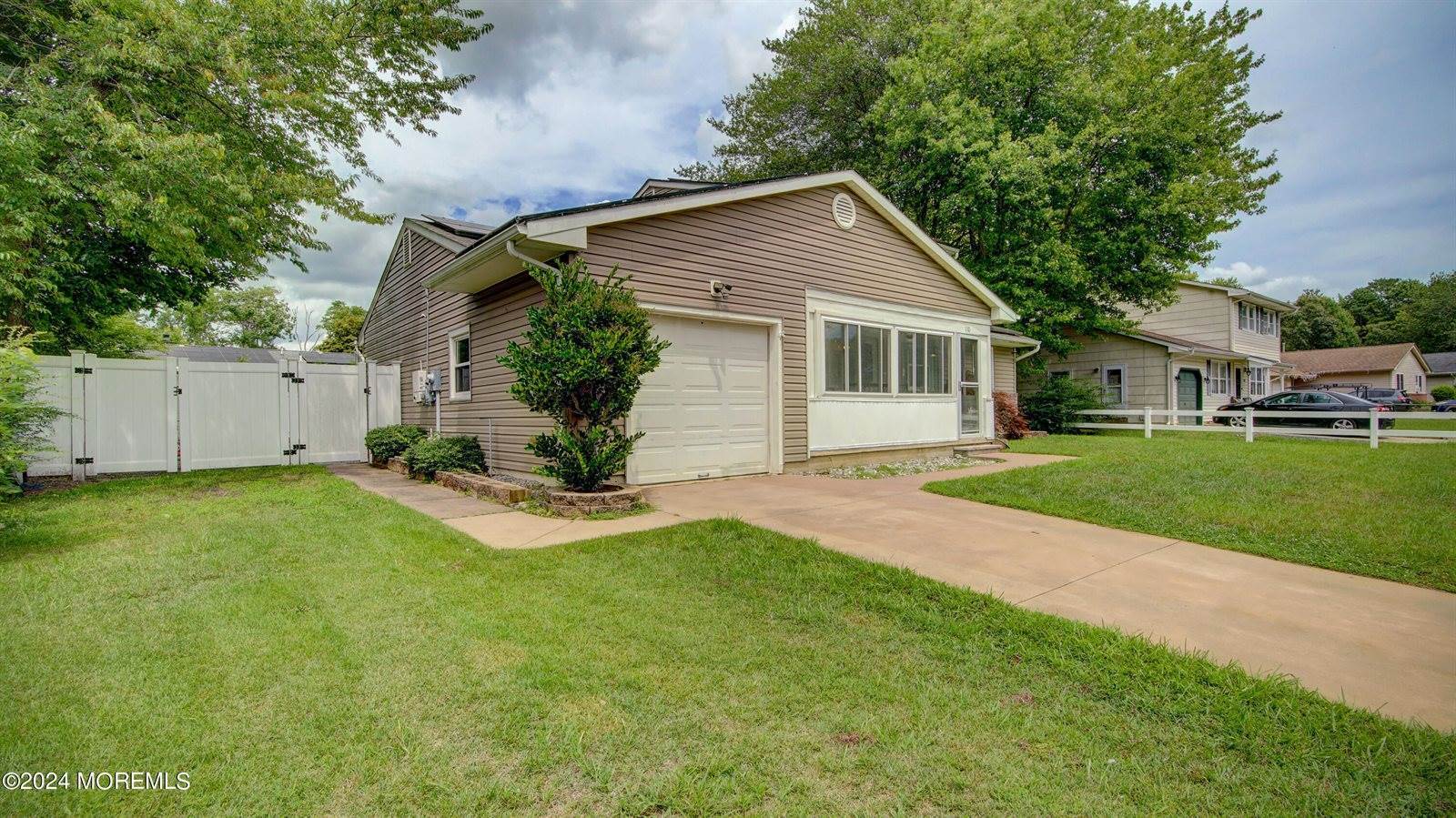 110 Lake Placid Drive, Little Egg Harbor, NJ 08087