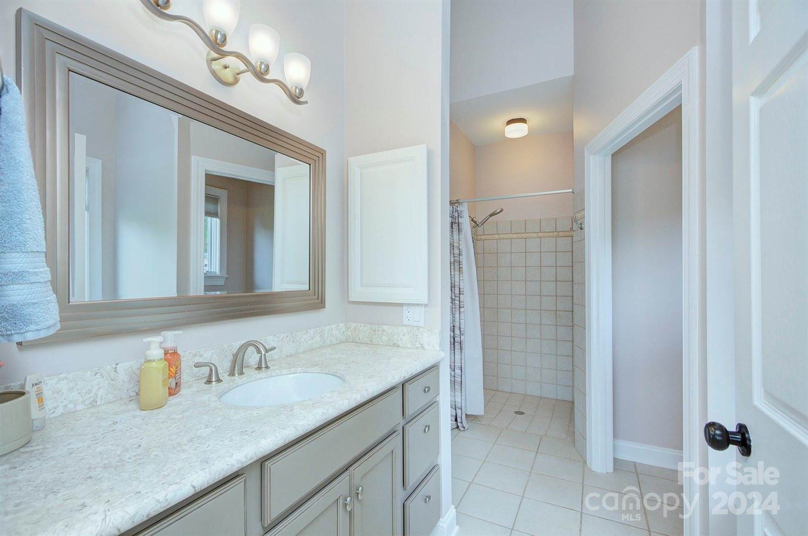 161 Abbotts Court, Lexington, NC 28292