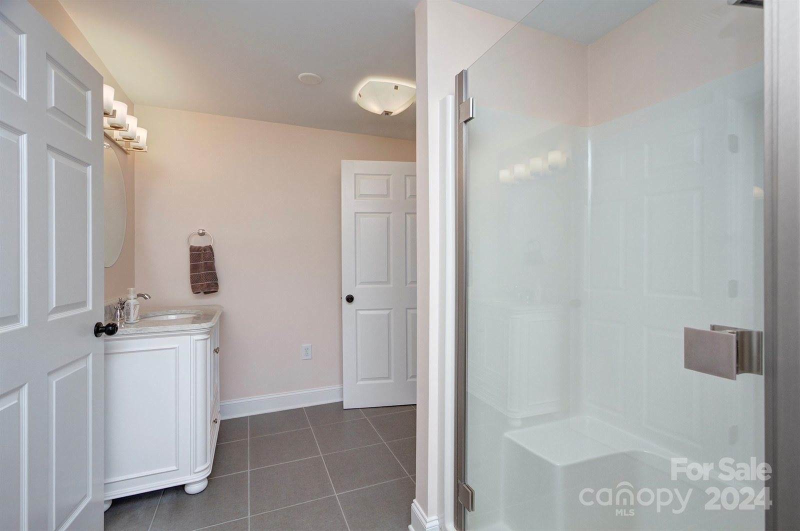 161 Abbotts Court, Lexington, NC 28292