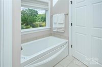 161 Abbotts Court, Lexington, NC 28292