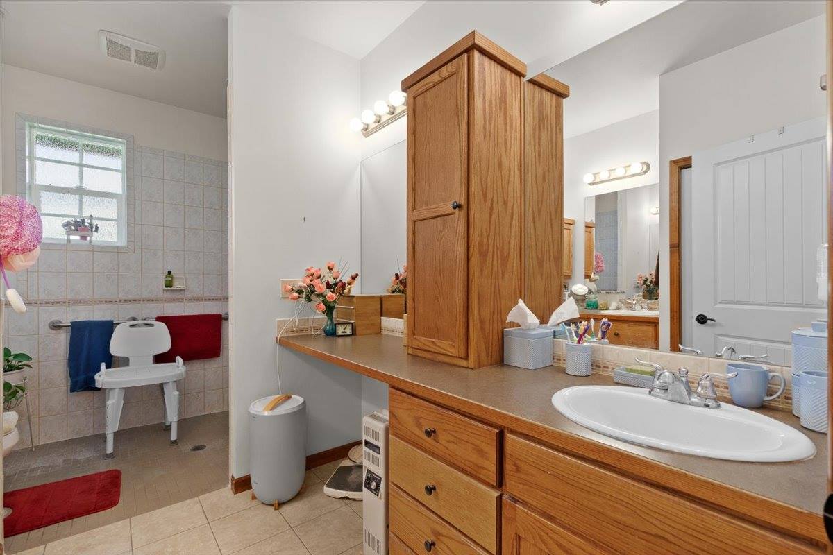 2927 North Durrow Loop, Post Falls, ID 83854