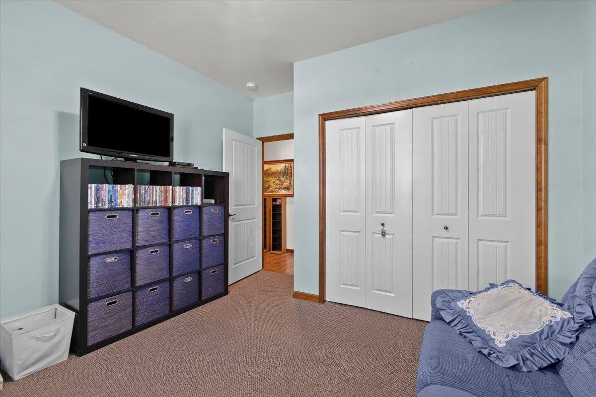 2927 North Durrow Loop, Post Falls, ID 83854