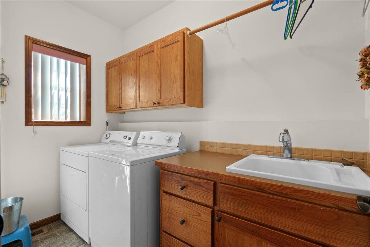 2927 North Durrow Loop, Post Falls, ID 83854