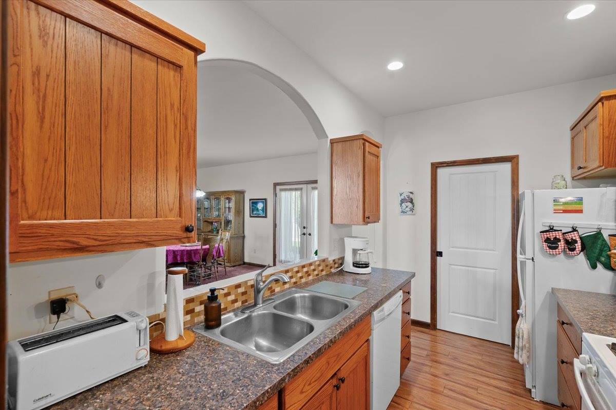 2927 North Durrow Loop, Post Falls, ID 83854