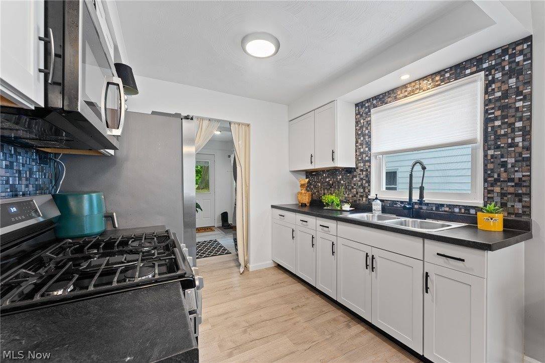 227 South Bon Air Avenue, Youngstown, OH 44509