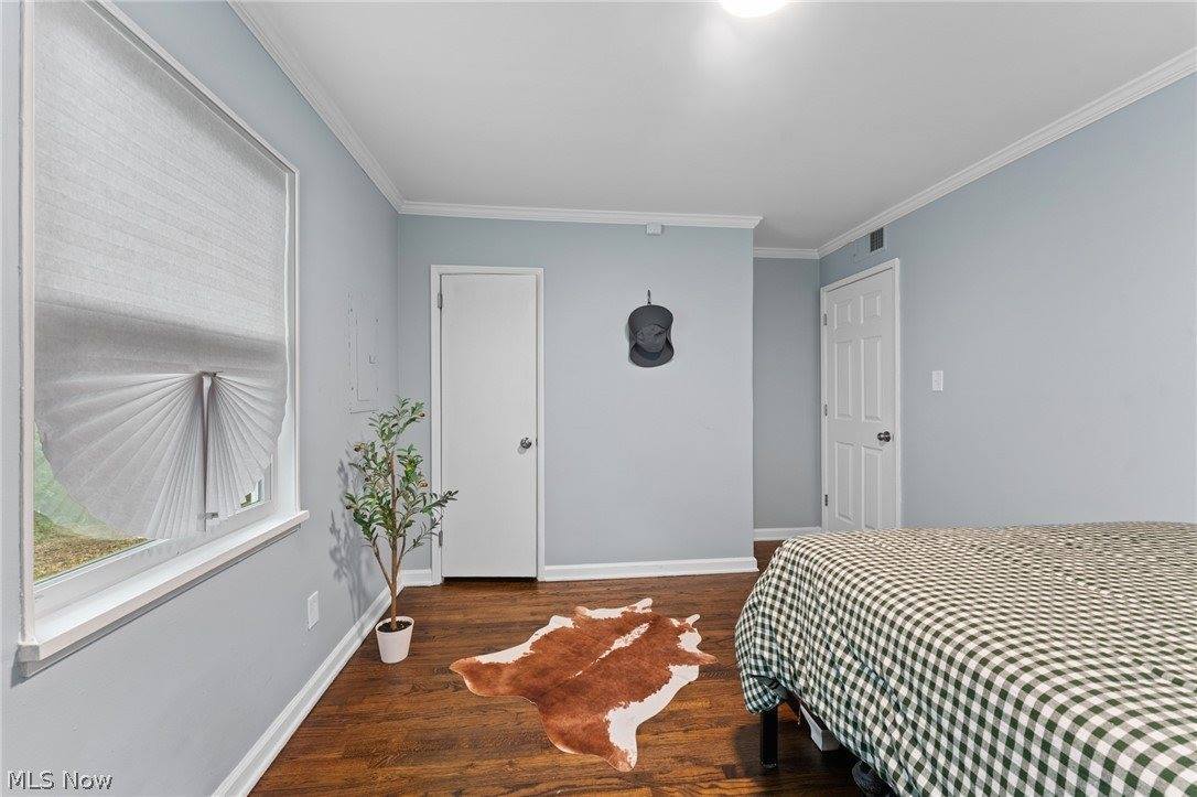 227 South Bon Air Avenue, Youngstown, OH 44509