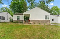 227 South Bon Air Avenue, Youngstown, OH 44509