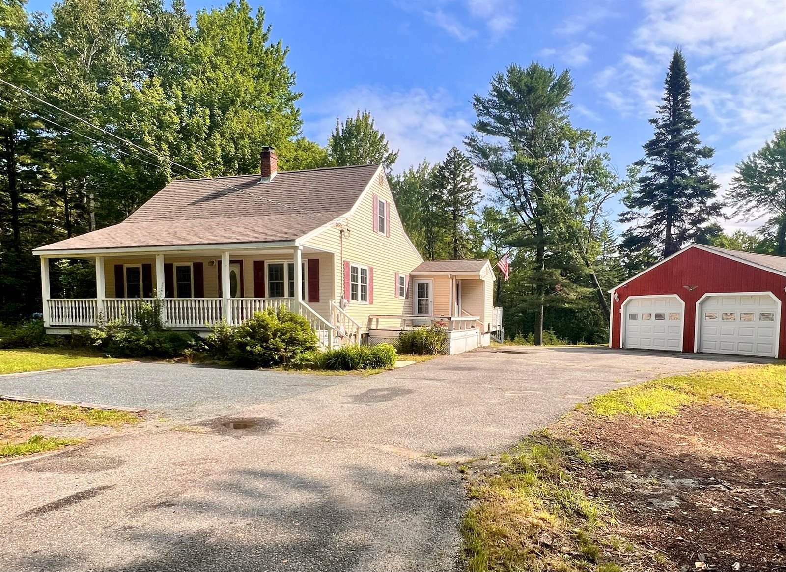 57 Goose Cove Road, Trenton, ME 04605