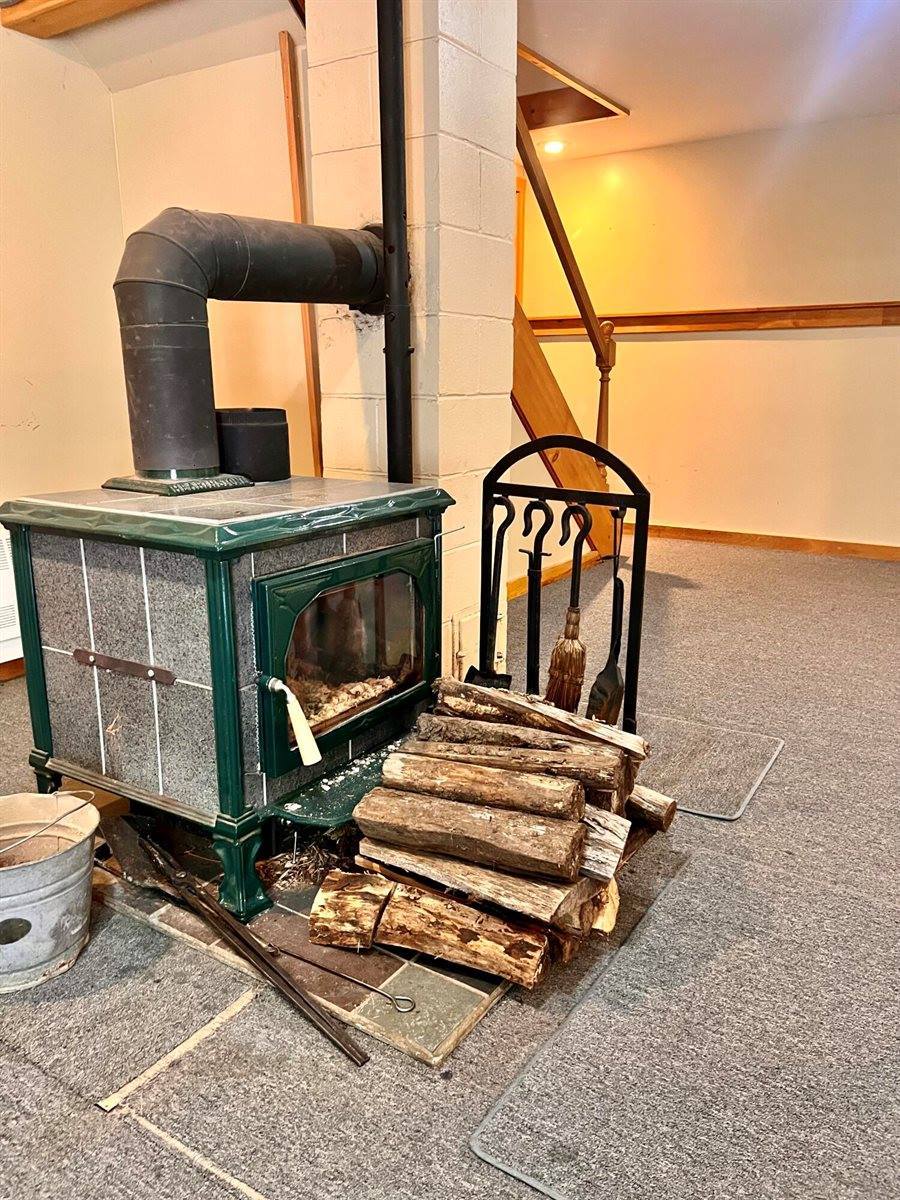 57 Goose Cove Road, Trenton, ME 04605