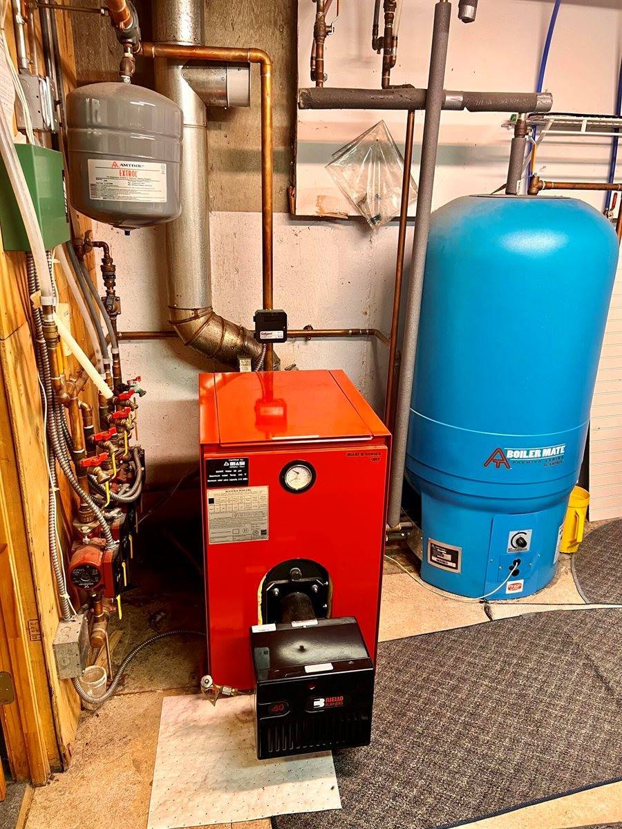 57 Goose Cove Road, Trenton, ME 04605