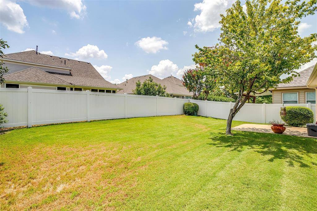 5020 Bacon Drive, Fort Worth, TX 76244