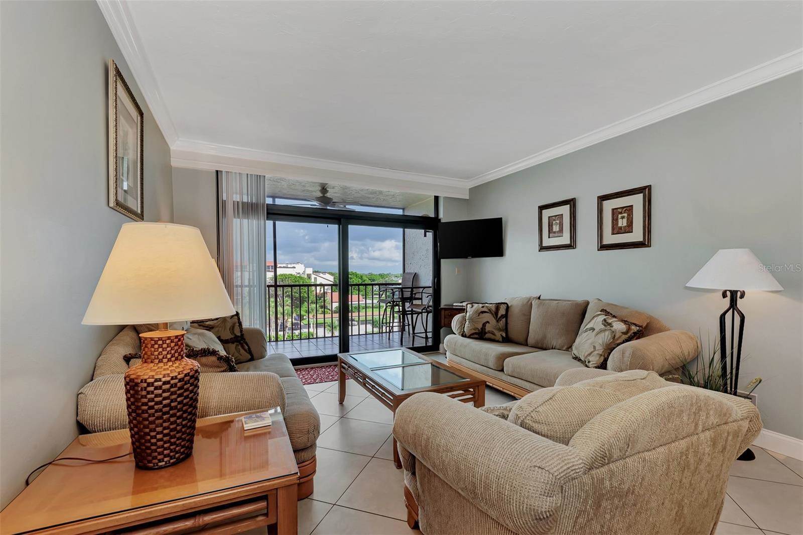 1945 Gulf of Mexico Drive, #M2-414, Longboat Key, FL 34228