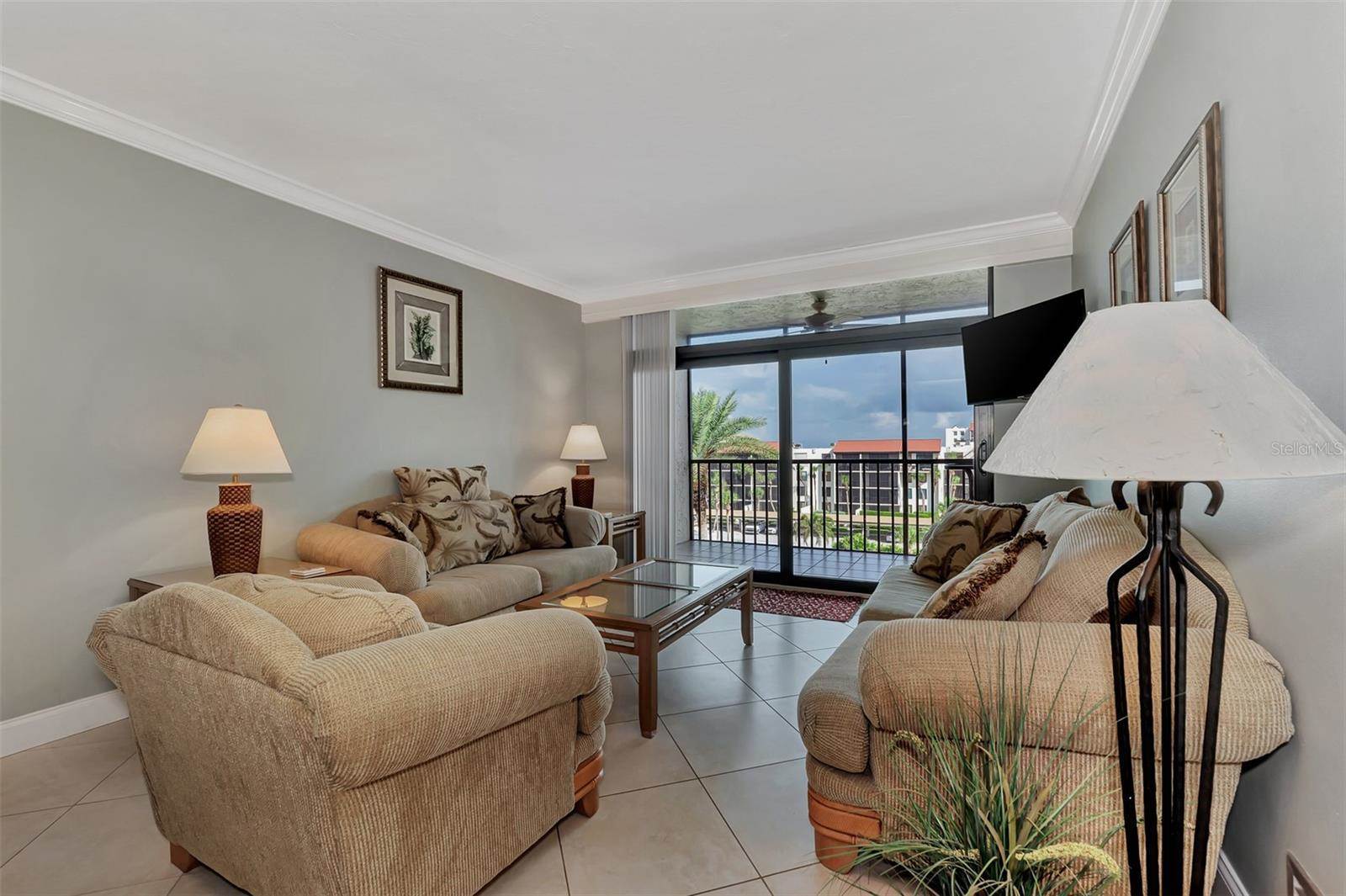 1945 Gulf of Mexico Drive, #M2-414, Longboat Key, FL 34228